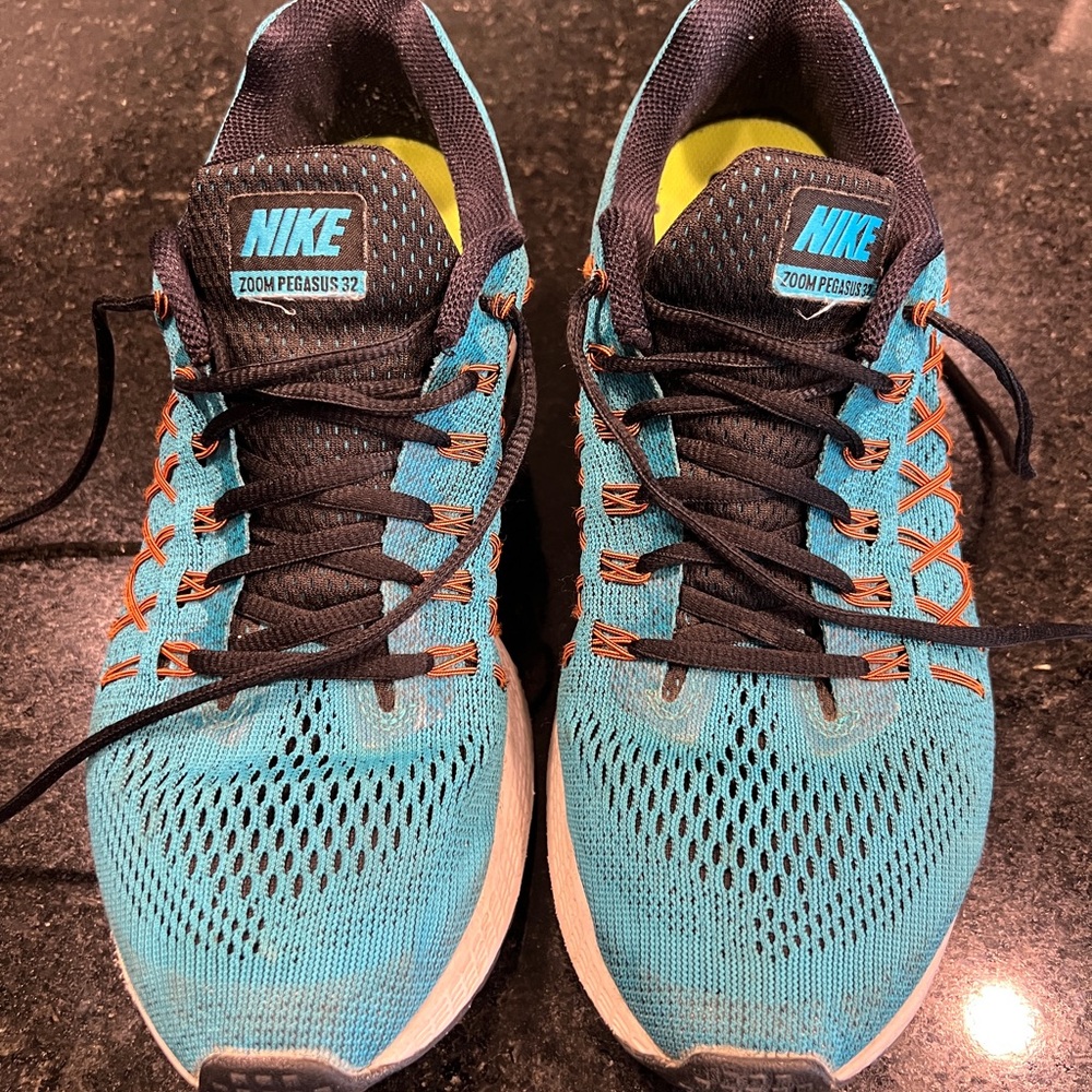 Nike Zoom Pegasus 32 - Size 10 Men